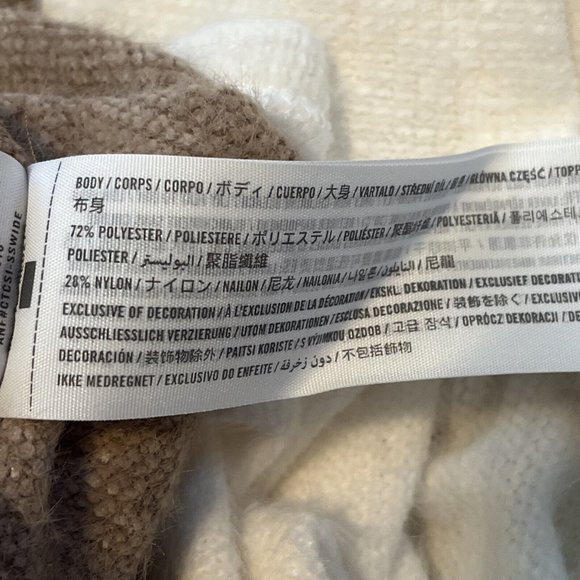 Women's Hollister Henley Sweater SZ Medium Color Block Tan White Soft Fuzzy - Picture 5 of 11